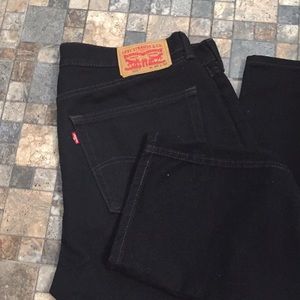 Mens Levi’s-black